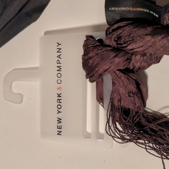 New York & Company 100% Silk 72" Mocha Mousse Crinkle Scandi Scarf 🔥HP 11-19-24 - Picture 6 of 8